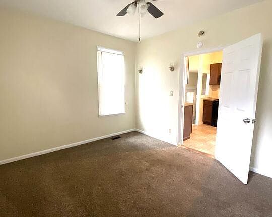 4th image of 713 E Maryland St