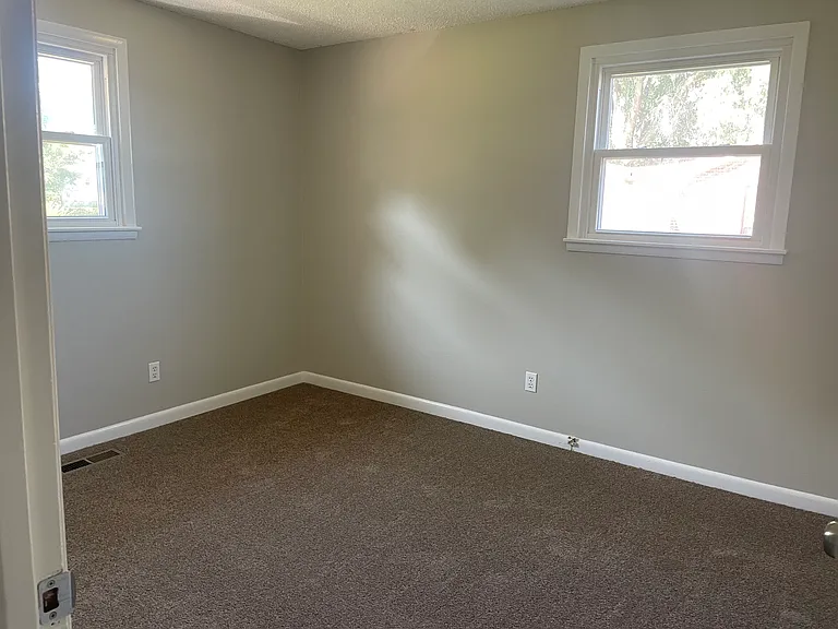 6031 Franklin Rd — Photo 9