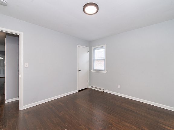 3rd image of 1036 Bertha Ave