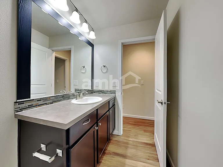 2665 Link Ave — Photo 15