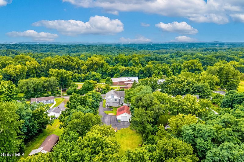 3rd image of 447 Krumkill Road