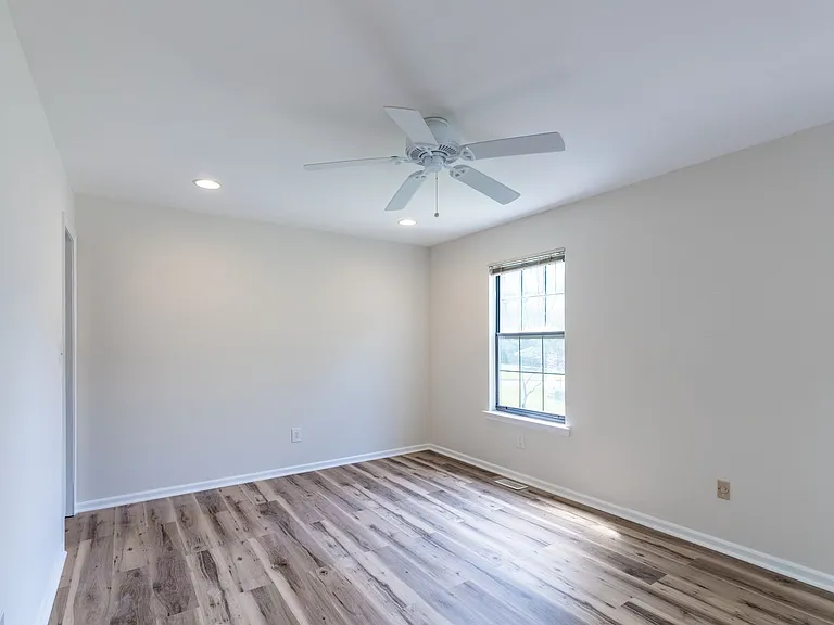 2705 Cricket Cir — Photo 14