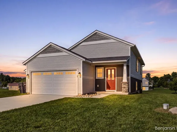 2809 Ivy Ln, Middleville, MI 49333