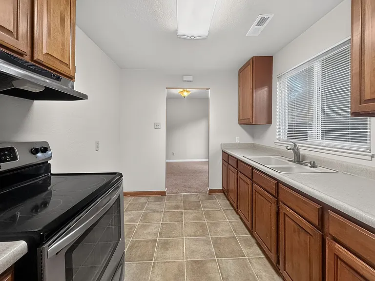 1807 San Miguel Dr — Photo 11