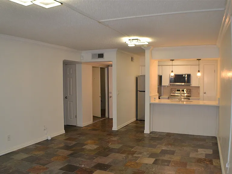 4859 Cedar Springs Rd #255 — Photo 17