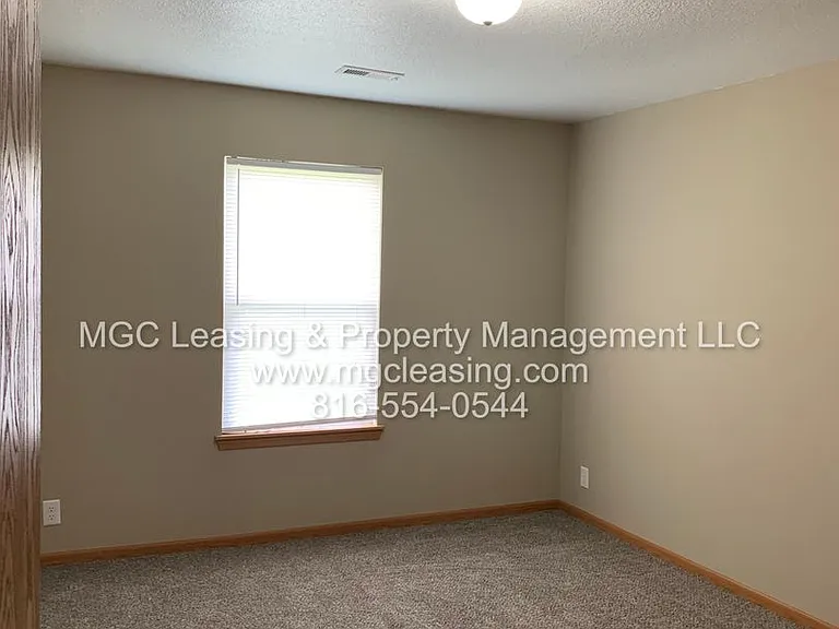209-211 Birdie Dr — Photo 13