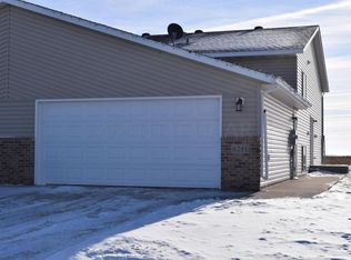 6291 35th St S, Fargo, ND 58104