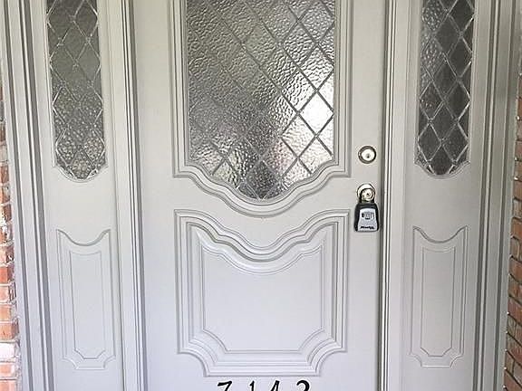 3rd image of 7142 Blairview Dr
