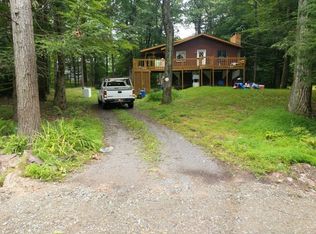 362 Coach Rd, Tobyhanna, PA 18466