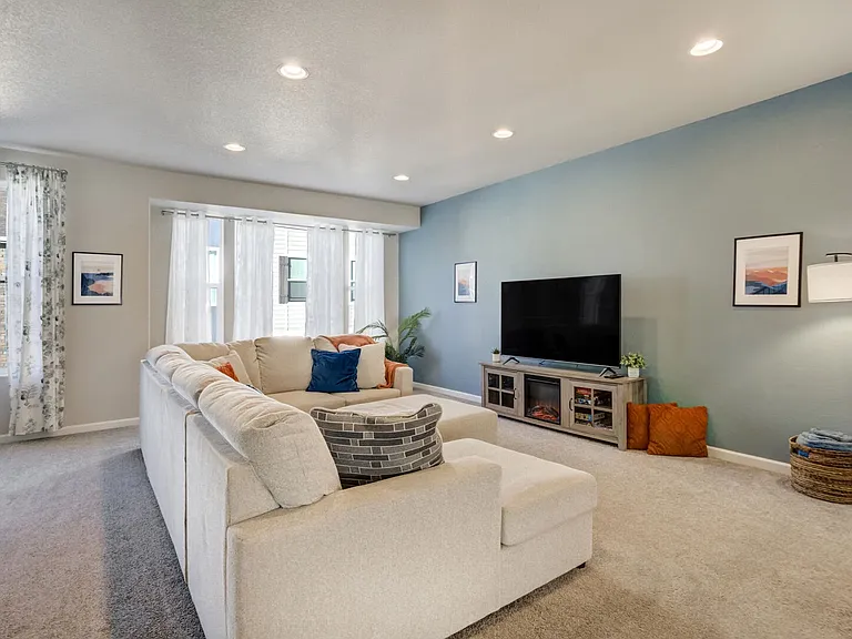 Seibert Hts — Photo 11