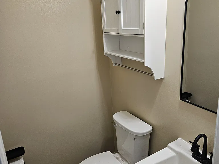 880 Dickson Ln — Photo 19