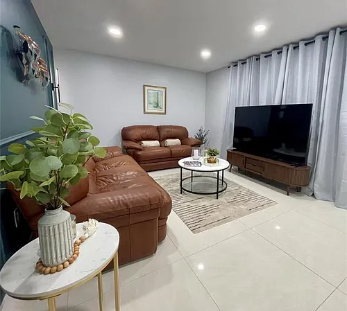 1127 King Arthur Ct #314 Photo 1