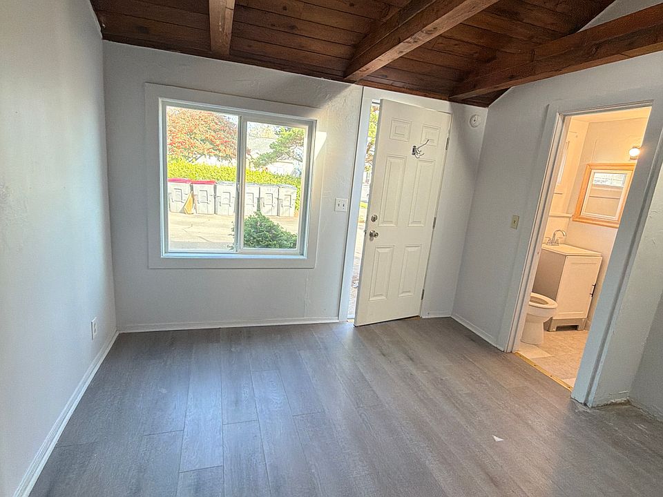 1st image of 430 S Holladay Dr #1
