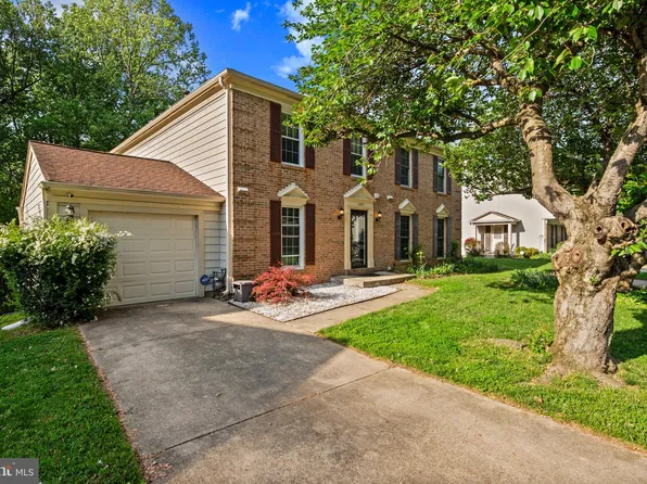 11455 Oak Leaf Dr, Silver Spring, MD 20901