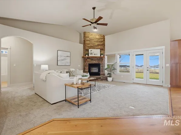 24331 Cowboy Ln, Middleton, ID 83644