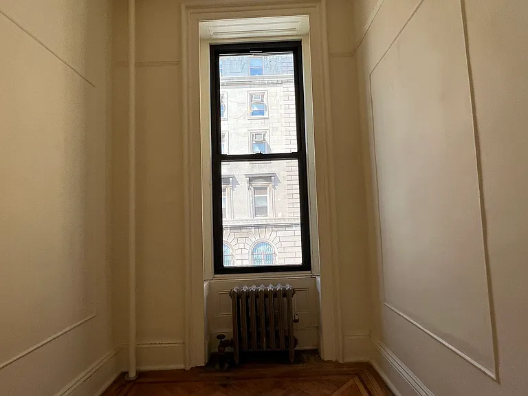 496 Bergen St #3 — Photo 6