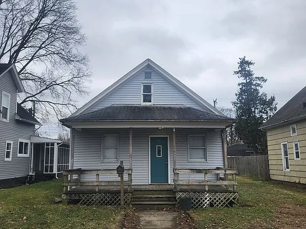 1116 E Bowman St, South Bend, IN 46613