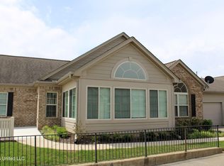 8651 Parkview Oaks Cir, Olive Branch, MS 38654