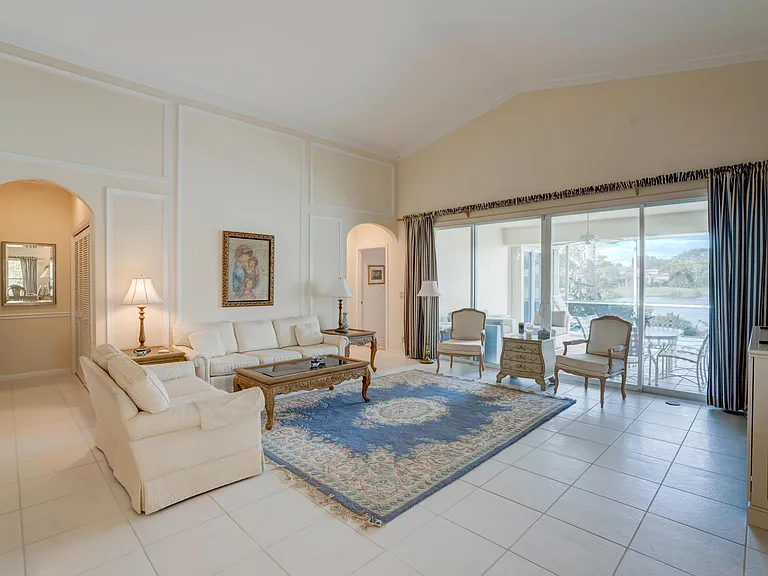 3518 Lantern Bay Dr — Photo 4