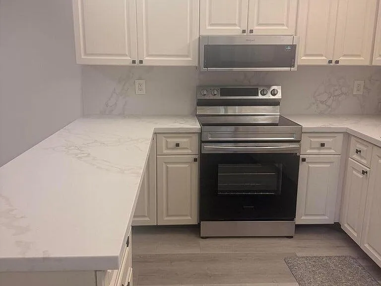 2622 NW 7th Ct — Photo 8