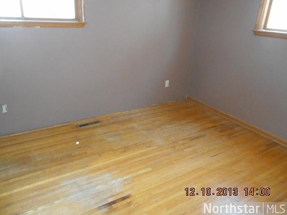 5th image of 3551 Constance Blvd NE