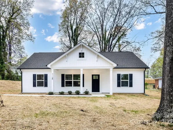 315 Club House Dr, Salisbury, NC 28144
