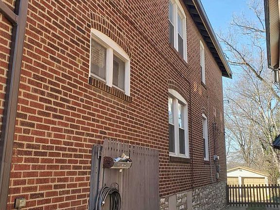 2nd image of 4661 S 37th St #A