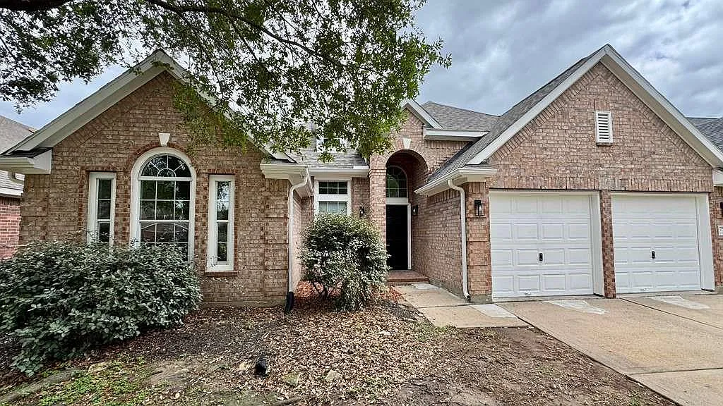 Building Photo - 7510 Golden Thistle Ln