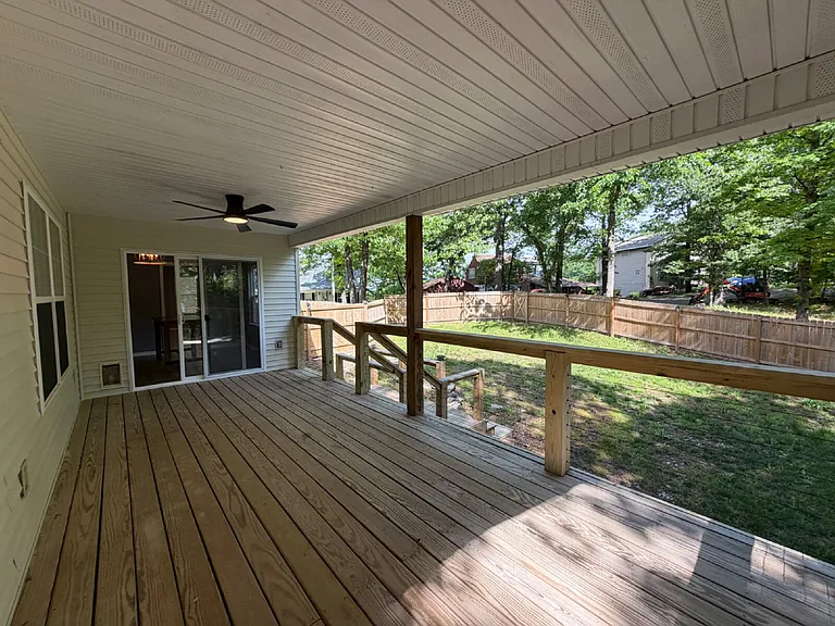 1270 Skyview Dr — Photo 21