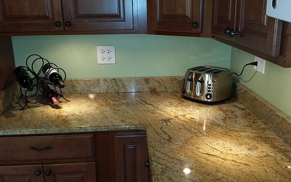 3rd image of 7634 Sprucewood Ave