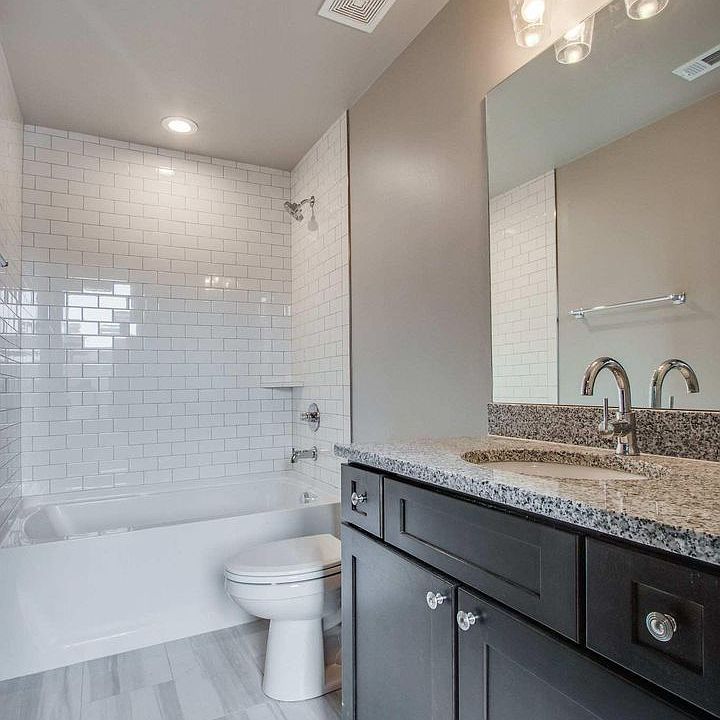 1st image of 101 E Main St #204