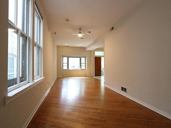 4th image of 1030 W Oakdale Ave #2
