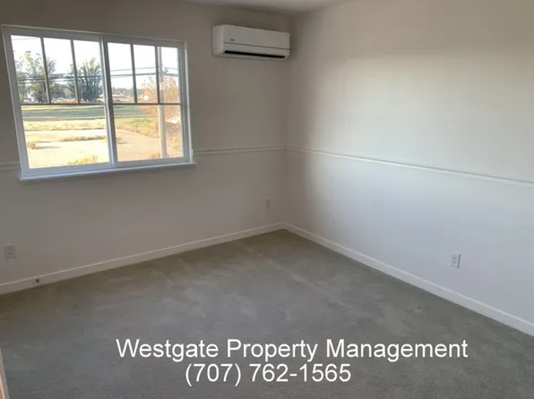 1412 Mauro Pietro Dr #201, Petaluma, CA 94954