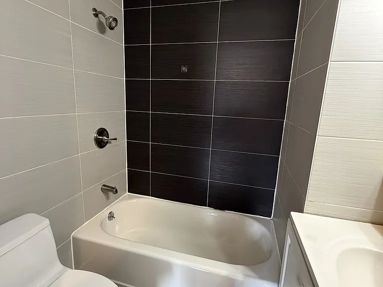 1318 Mace Ave #1 — Photo 7