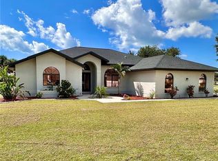 1 Clubhouse Rd, Rotonda West, FL 33947