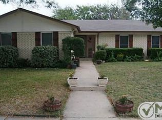 501 Blue Ridge Trl, Saginaw, TX 76179