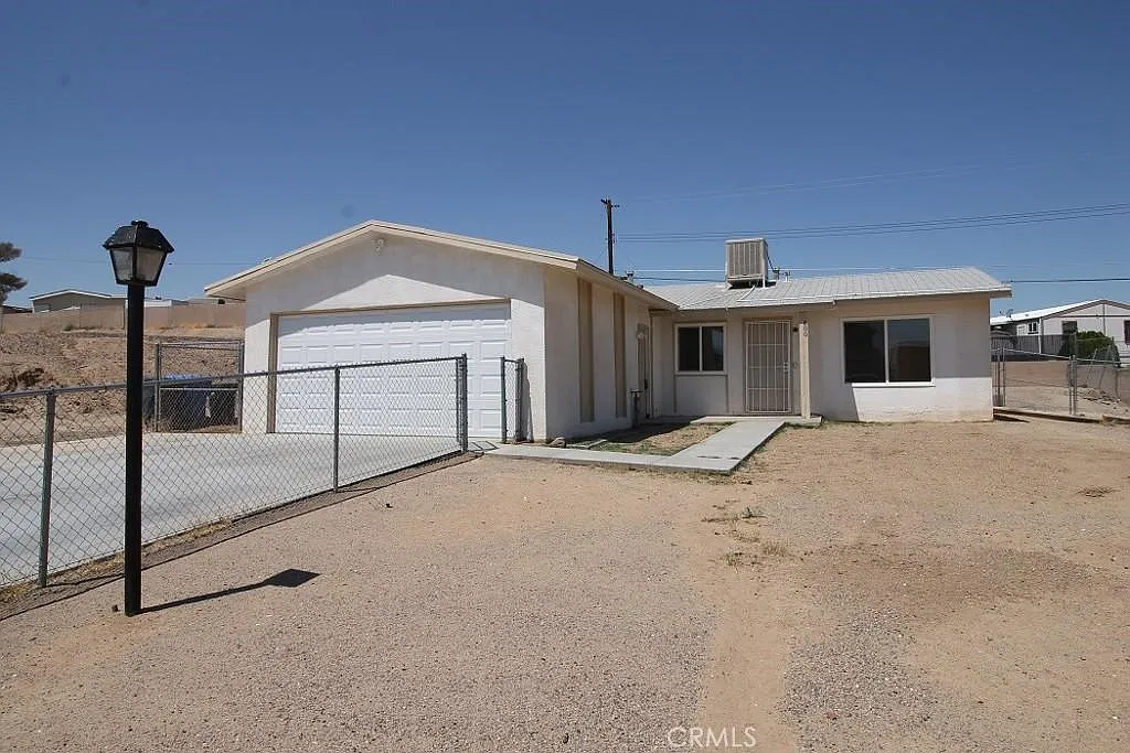 800 Arbor Way — Photo 2