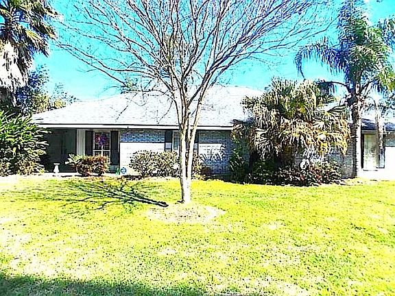 2nd image of 2428 Francis Dr