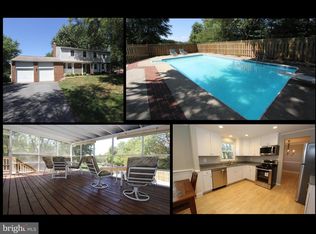 9816 Greenbrier Ln, Walkersville, MD 21793