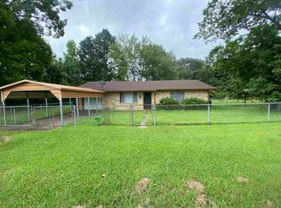 304 Patterson St, Naples, TX 75568
