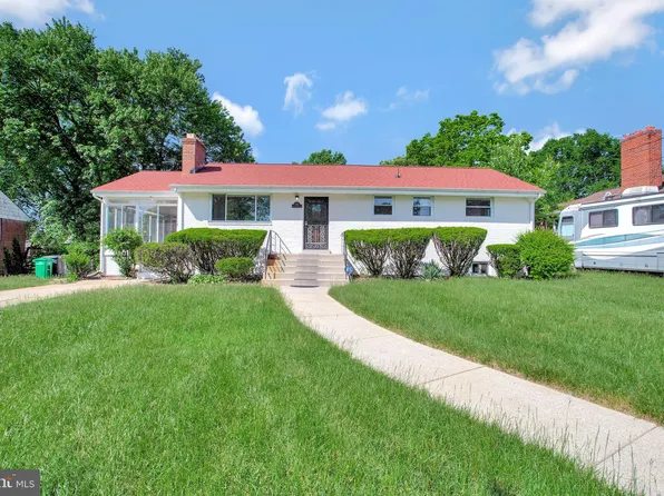 7111 Westchester Dr, Temple Hills, MD 20748