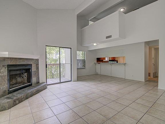 3rd image of 3560 Ranch Road 2222