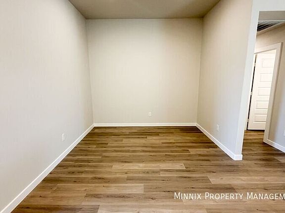 5th image of 3520 Turner Ave