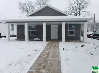 1705 Irene St, Sioux City, IA 51105