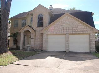 2146 Tower Bridge Rd, Pearland, TX 77581