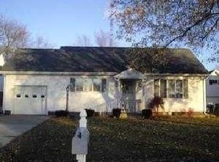1304 S Buehrer St, Archbold, OH 43502