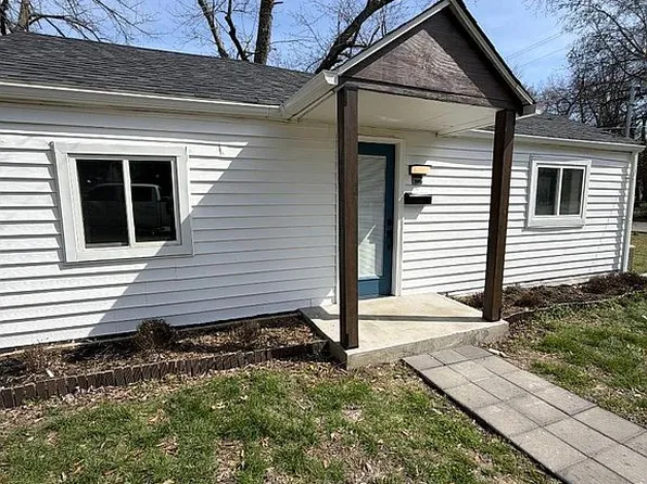 3200 Airway Brecken Rdg, Breckenridge Hills, MO 63114