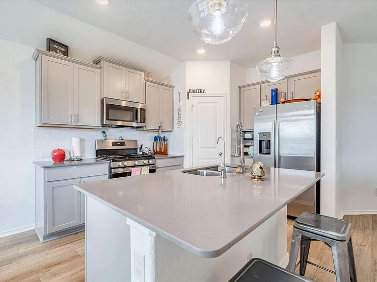 389 Salt Springs Rd — Photo 12