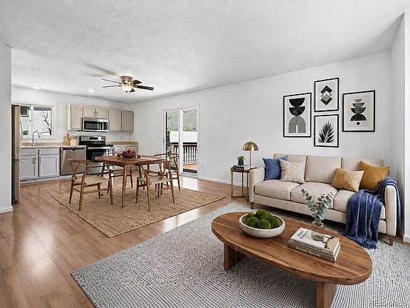 4th image of 2249 3rd Street SW