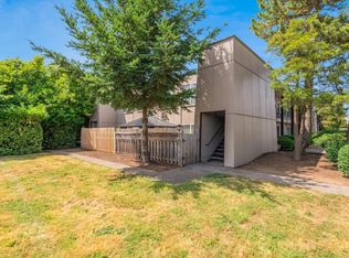 King Manor in Milwaukie, Portland, OR 97222